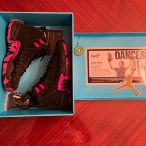 Jordan 12 Retro Doernbecher Freestyle size Y 4.5